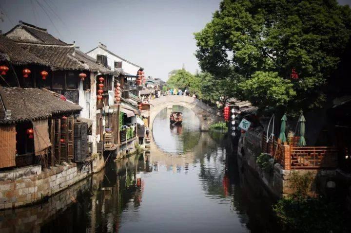 与陌生人互换住宅“交换式旅游”日渐流行,靠谱吗?-最全面、最专业的知识问答网页
